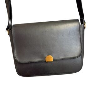 Madewell the abroad black leather shoulde messenger crossbody bag